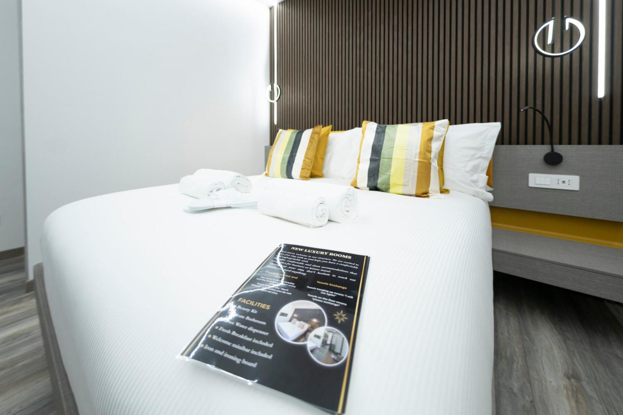 New Luxury Rooms Rome Exterior photo
