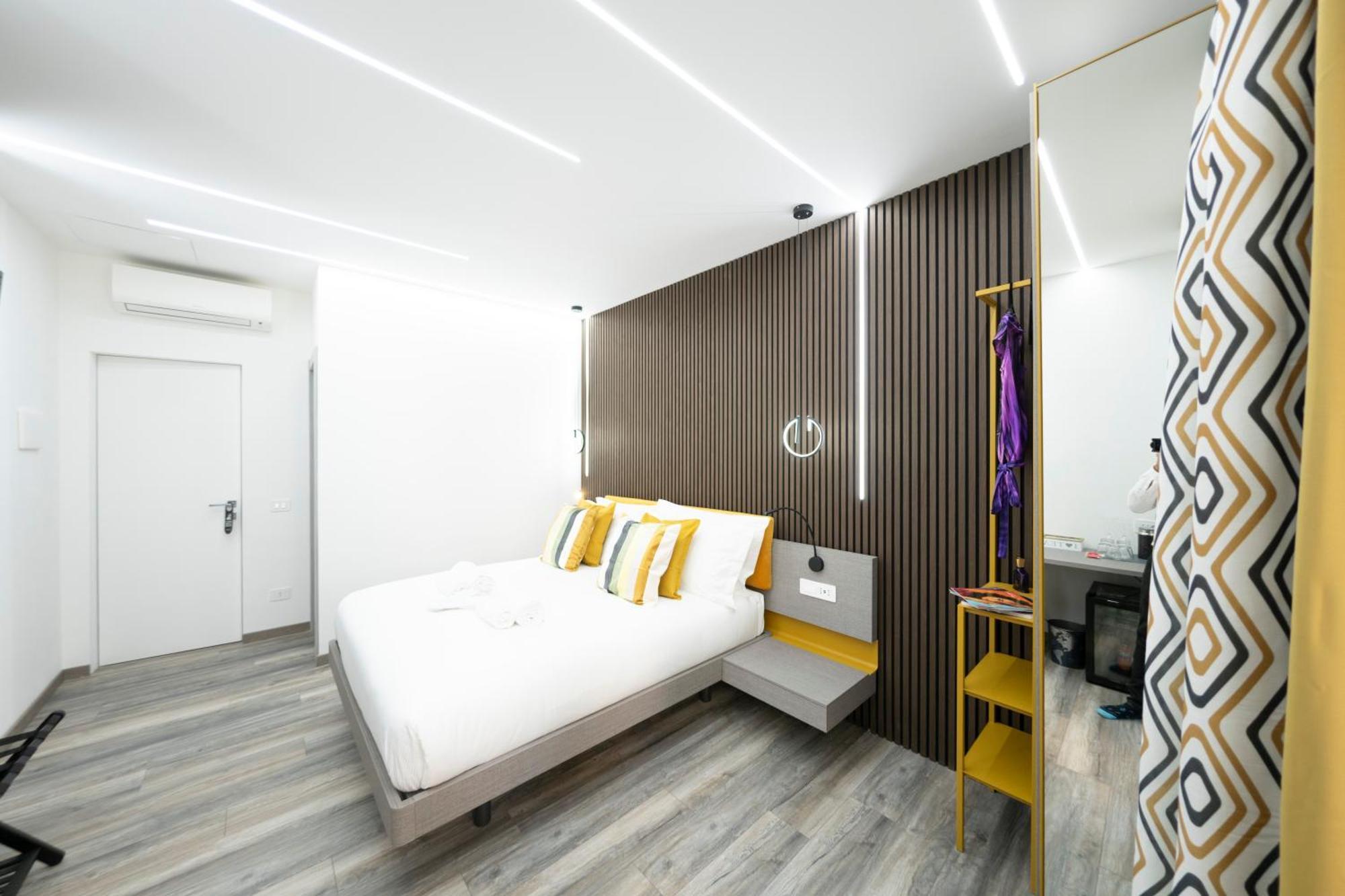 New Luxury Rooms Rome Exterior photo
