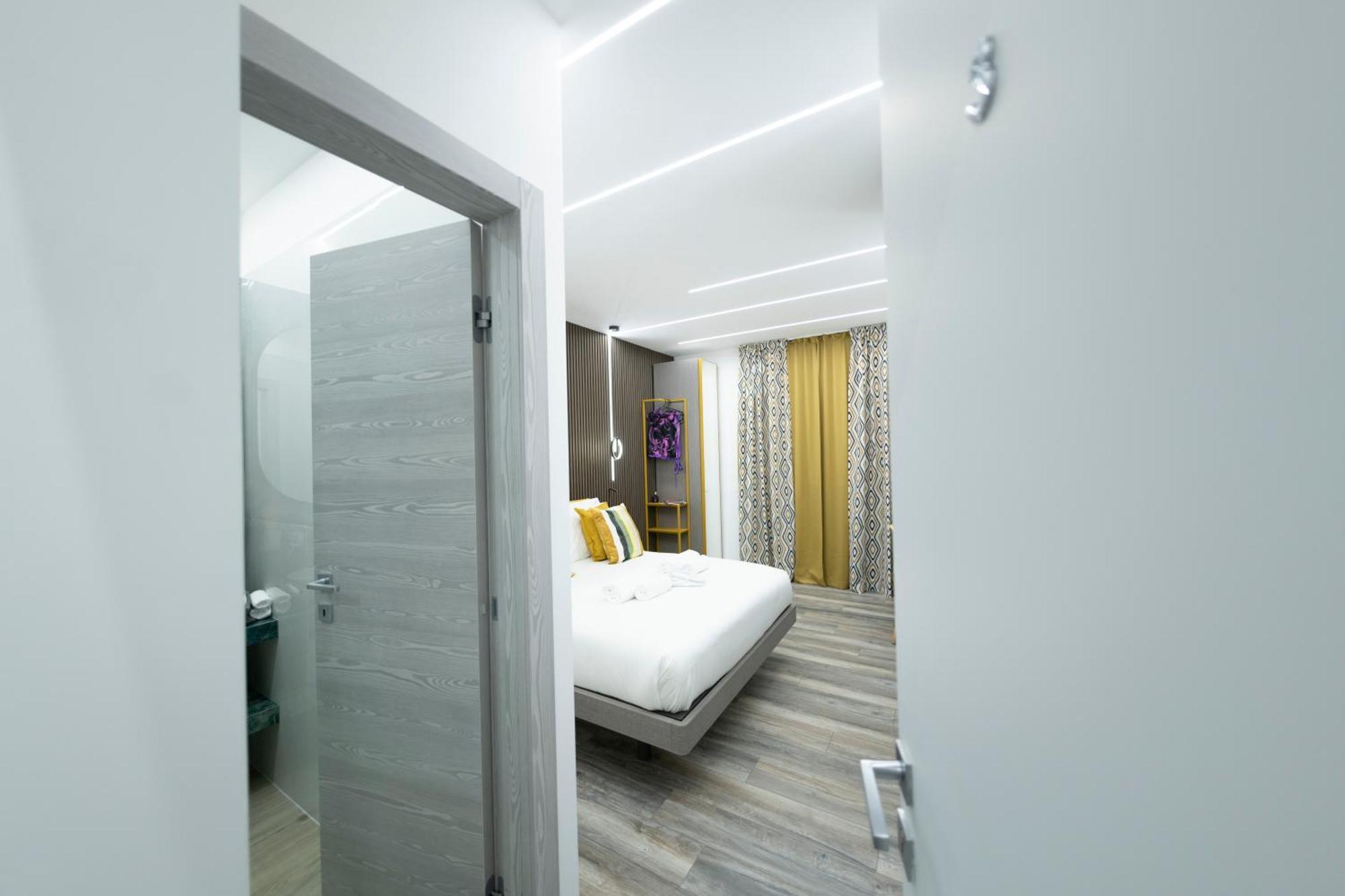 New Luxury Rooms Rome Exterior photo